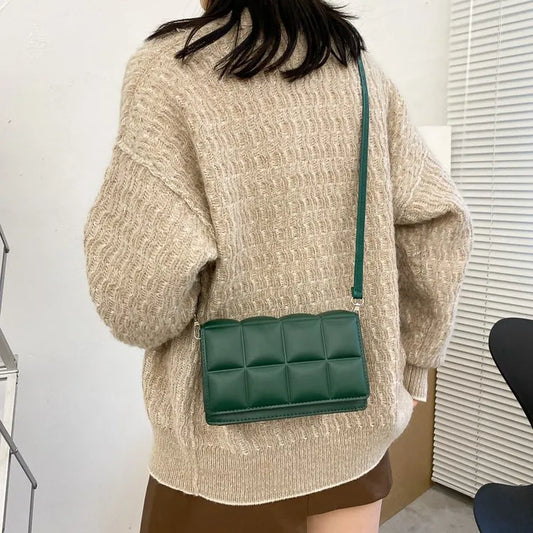 Munberries Quilted Women’s Shoulder Bag